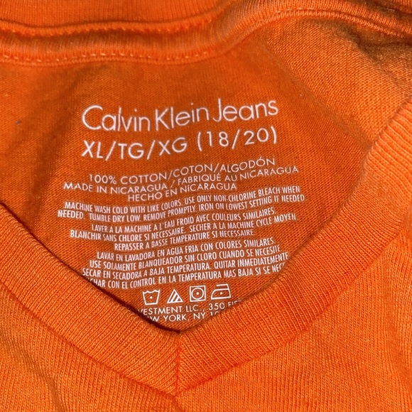 Calvin Klien Jeans Shirt - Picture 2 of 4